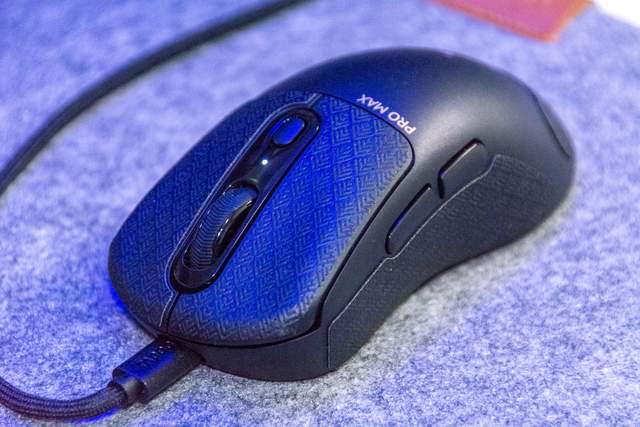 雷柏 VT3PRO MAX 人体工学鼠标实测pg电子模拟器免费版为中大手玩家量身定制(图13)
